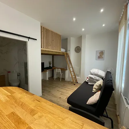 Cosy, 2 Pas Gare De *